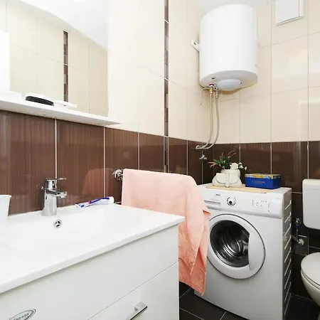 House Viki * Plano