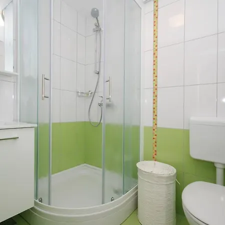 Villa Viki - With Heated Pool *